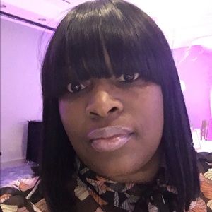 Meet your Posher, Candace